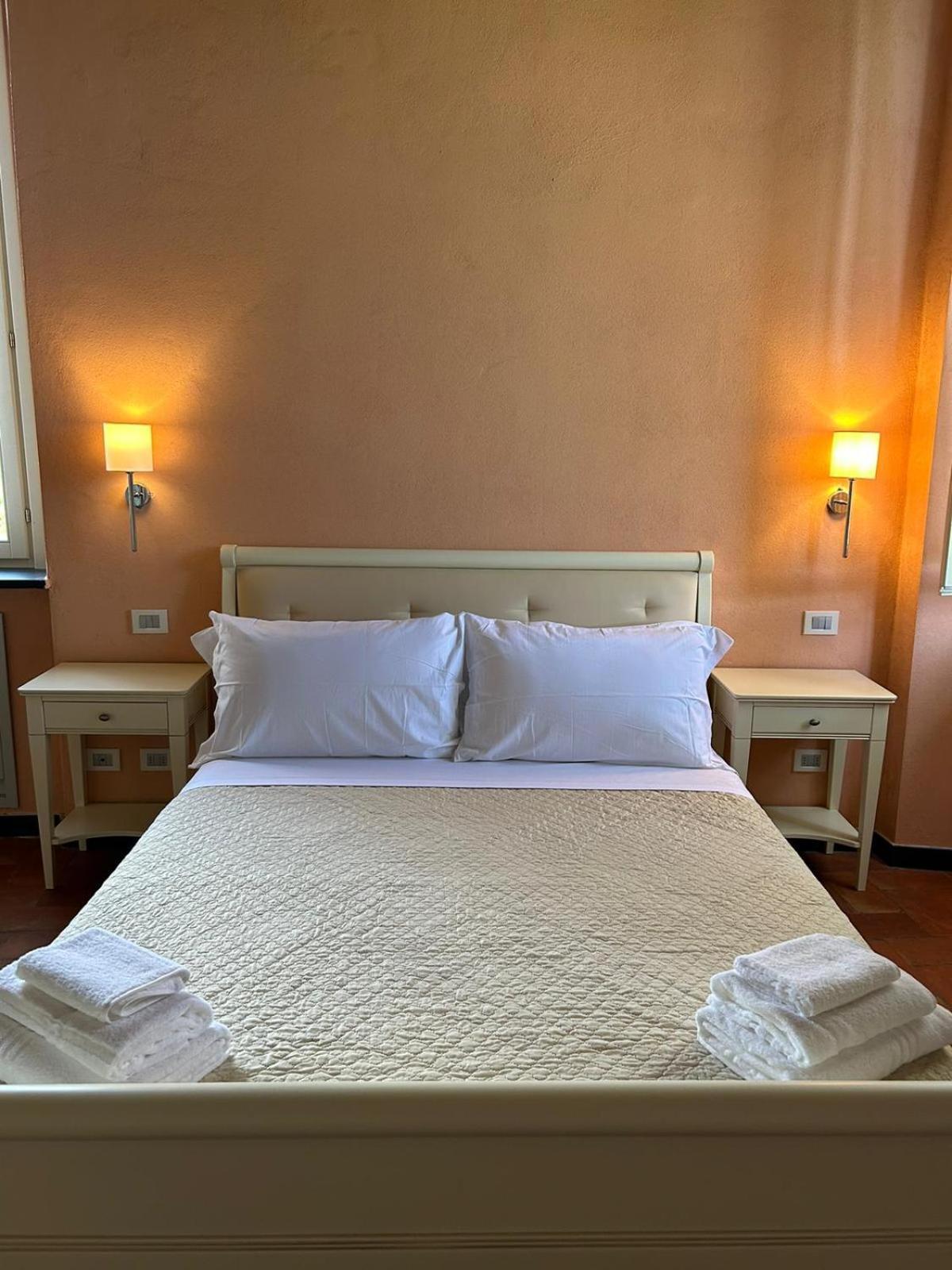 Palazzo Costa Hotel เบเวรีโน ภายนอก รูปภาพ